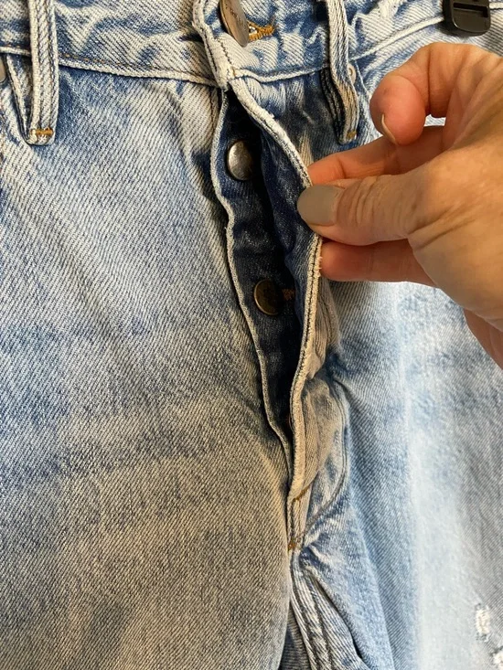 Frame "Le Original" button fly straight-leg jeans in a distressed Size 30 - Picture 2 of 13